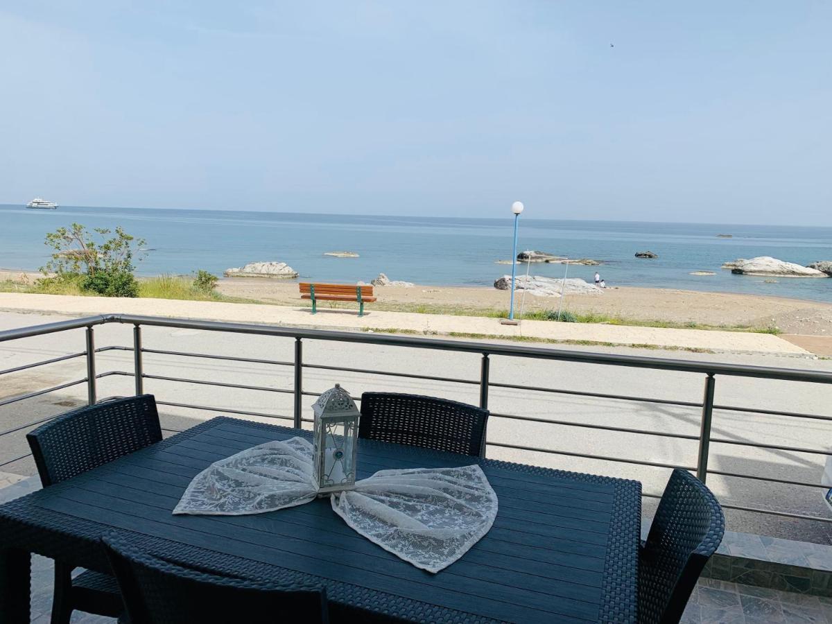 Kima Stegna Apartment *